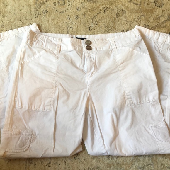 Sanctuary white cargo capris - Picture 3 of 7